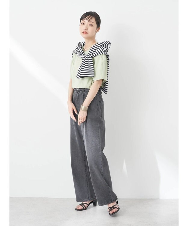 earth music&ecology フォルムスリーブ刺繍ロゴＴＥＥ Off White