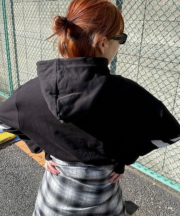 WEGO ナンバリングラインショートプルパーカー ブラック