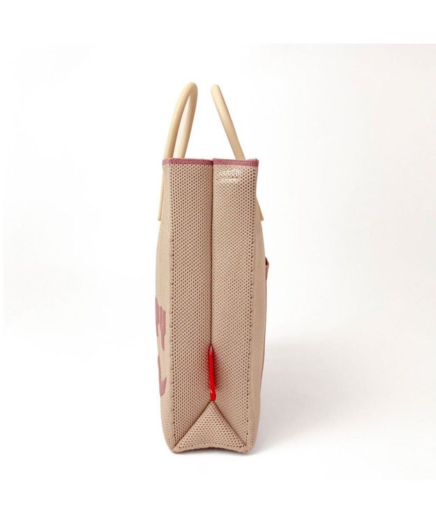 ROOTOTE 8585【スヌーピー】IP.スクエア.シリコンハンドル.ピーナッツ-9E 01：ベージュ