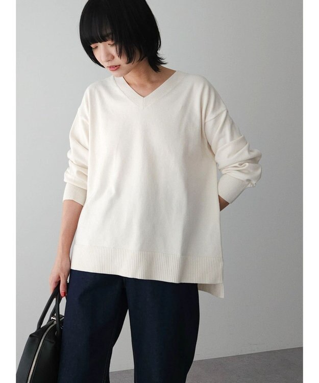 Green Parks もちやわ　Ｖネック前後差プルオーバー Ivory