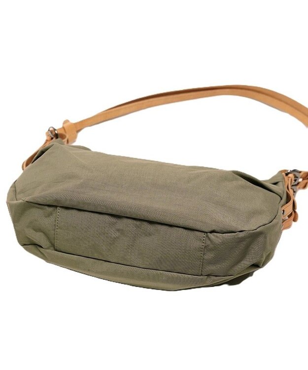 Regalo Felice 【A4サイズ対応 / たっぷり大容量】ショルダー中 / REGALO GYG(グレージュ)