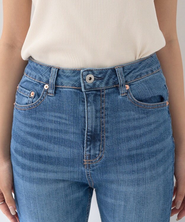 earth music&ecology セルフカットフレアデニムパンツ Medium Indigo