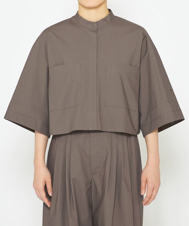 uncrave 【洗濯機洗い可】カラータイプライター ショートシャツ（uncrave WHITE） グレージュ