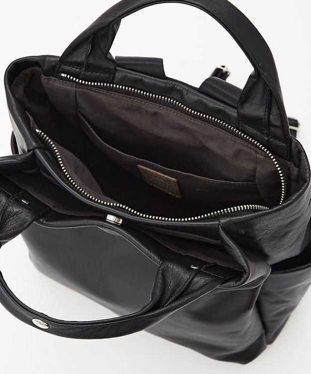 russet ＜約10リットル/690g＞2ハンドルレザーリュックサック(SF-259) Black