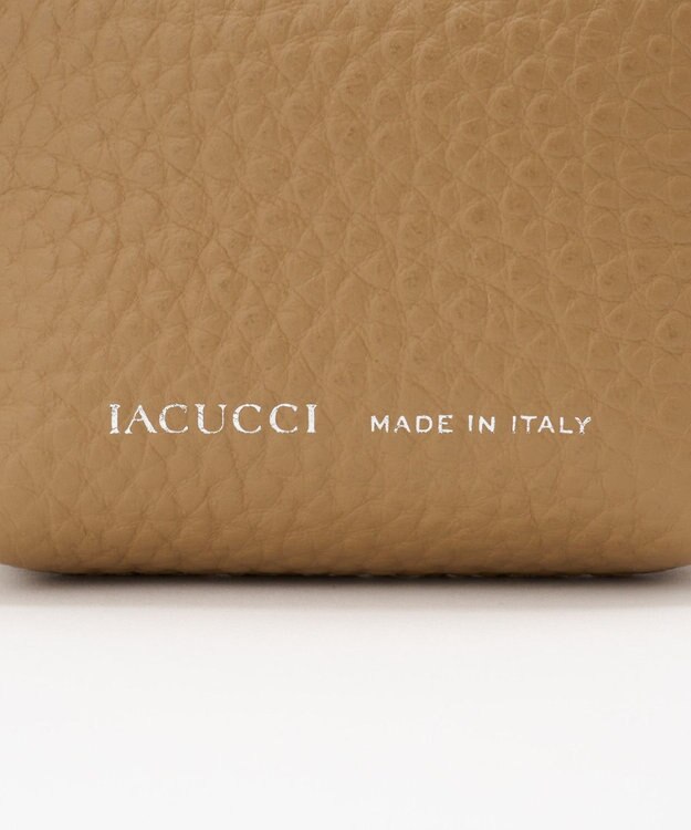 IACUCCI  ラーナ ミニチャーム ALCE キャメル