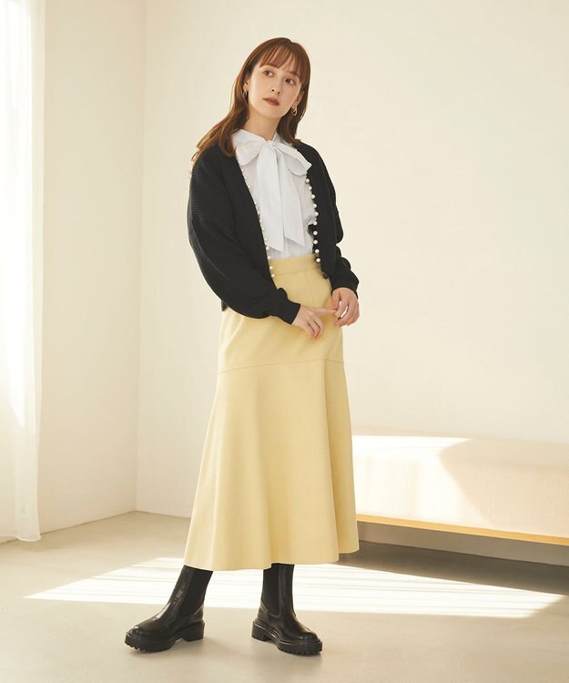 Feroux 【洗える】パール付き カーディガン ブラック系