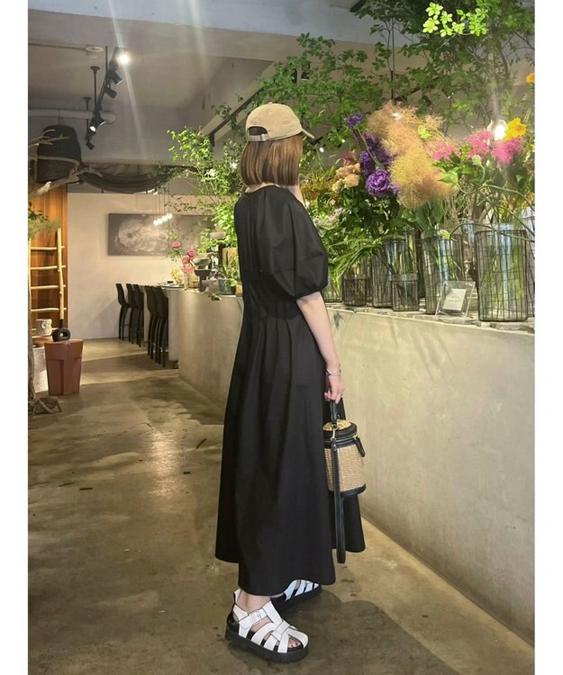 Green Parks ボリューム袖ロングワンピース Black