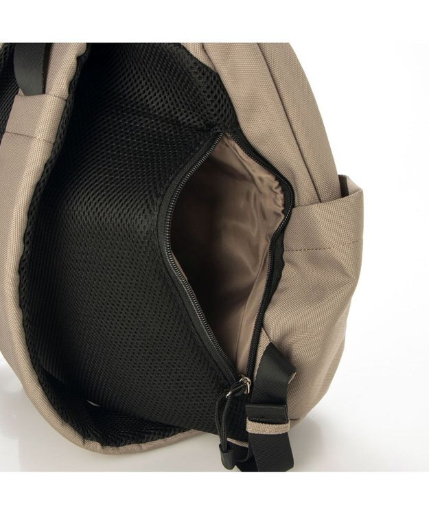 Y'SACCS 【イザック×MUMU】コーデュラエコメイド　マルチウェイバックパック ベージュ