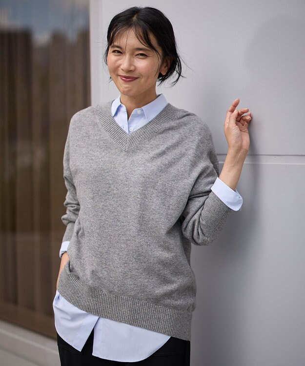 ANY 【手洗い可】イタリーヤーンウールカシミヤミックスＶネックプルオーバー グレー