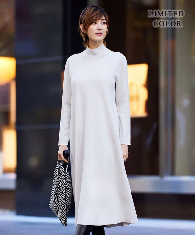 ICB ウールブレンドスムース ハイネックワンピース トープ系［WEB限定］