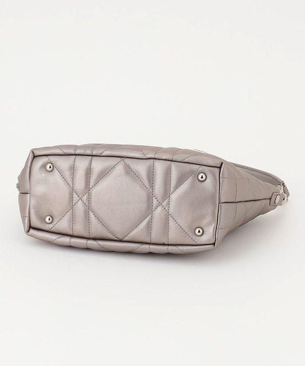 LA BAGAGERIE シープキルティング　2WAYショルダー ガンメタリック