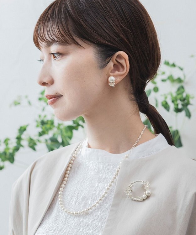 Pisceans フローラル&コットンパールイヤリング マットシルバー