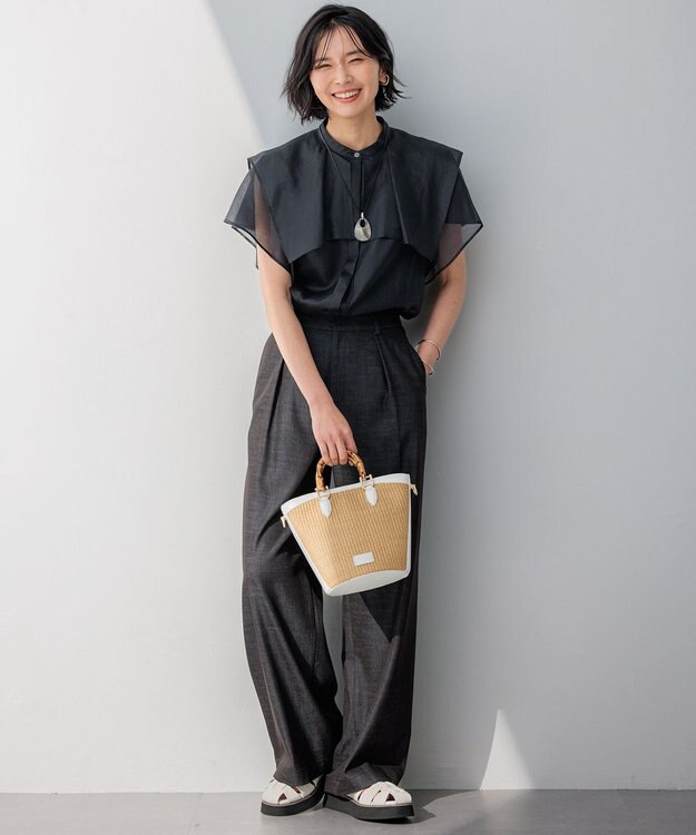 23区 グルカ サンダル アイボリー系