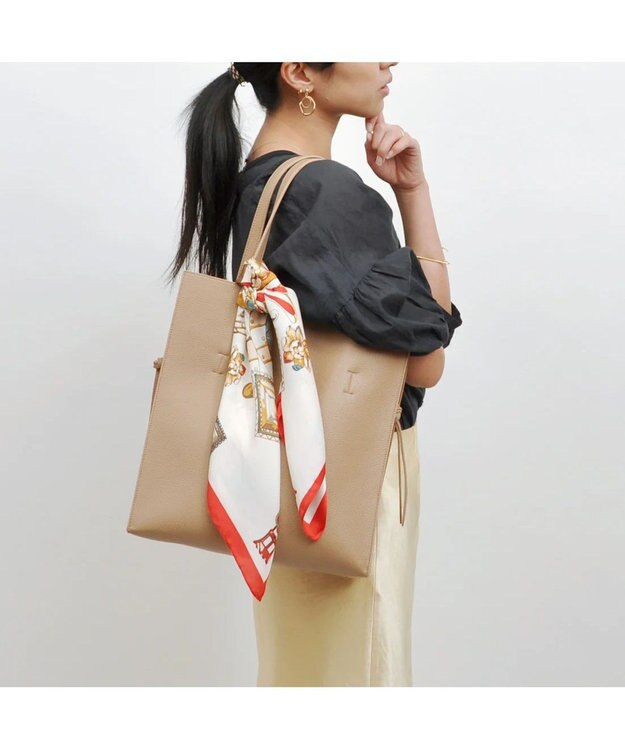 UNBILLION cachecache ビッグスカーフ付きサイド結びトート オーク