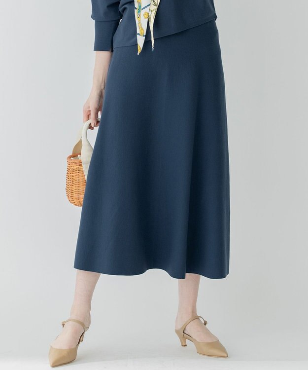 23区 【洗える】テンセルストレッチ フレア ニットスカート ブルー系