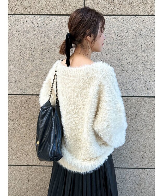 Green Parks フェザーＶネックニットプルオーバー Ivory