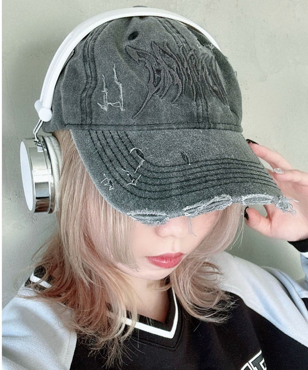 WEGO トライバルロゴダメージピグメントキャップ ブラック