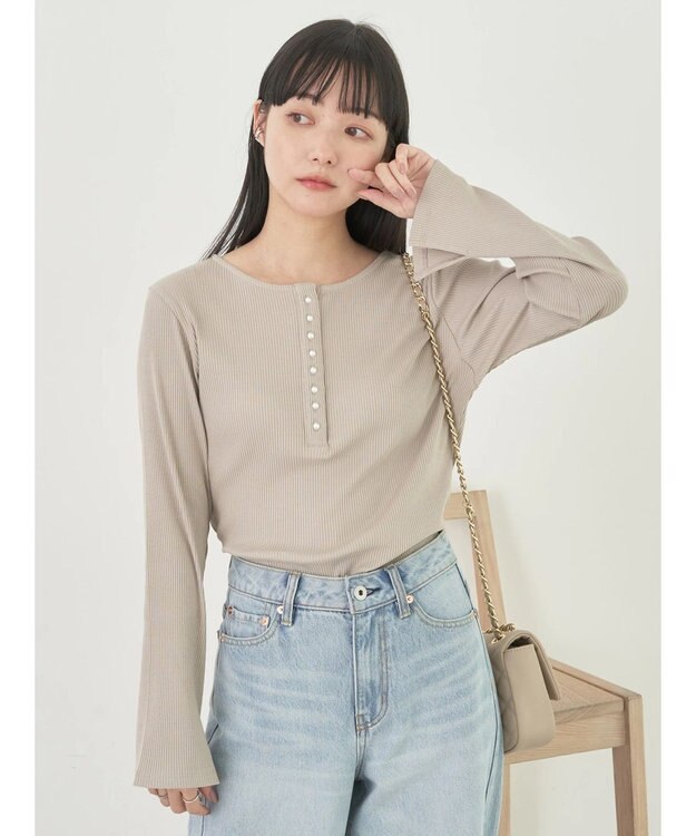 earth music&ecology パールヘンリーリブプルオーバー Beige