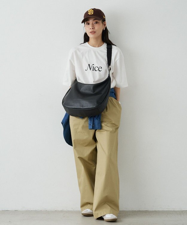 russet ≪ショルダーバッグ人気NO.1モデル≫ソフトレザーラウンドビッグショルダーバッグ(CE-1325-WEB) Black2（シルバー金具）