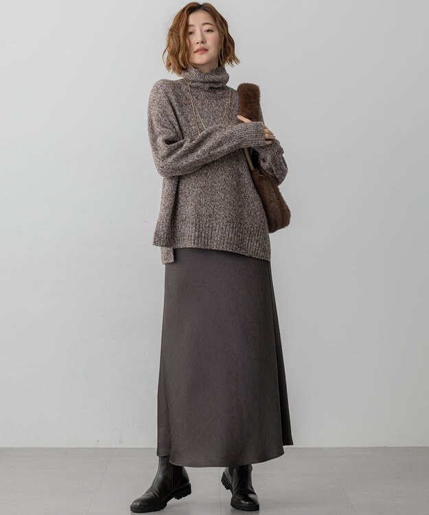 23区 L 【VERY11月号掲載/洗える】ヴィンテージダブルサテン ナロー スカート グレー系