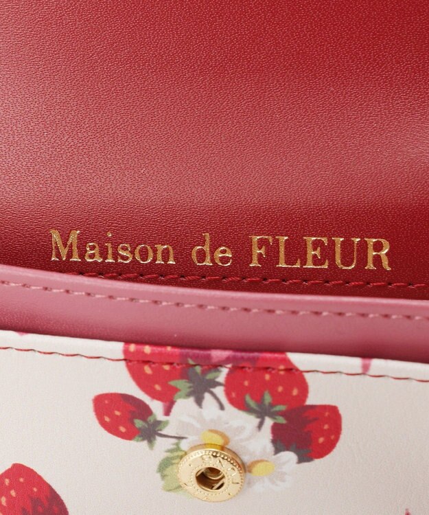 Maison de FLEUR いちご柄カードケース Red