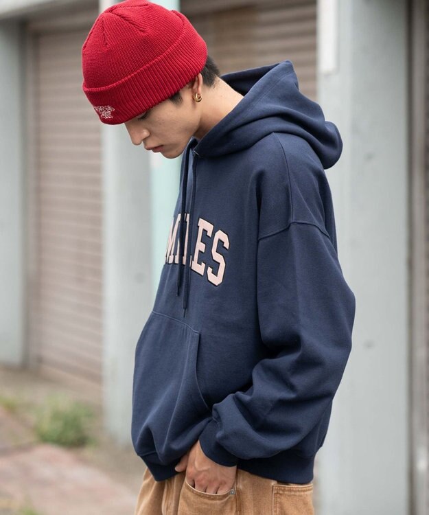 WEGO 【ユニセックス着用ITEM/SMLサイズ展開】グラフィックロゴプルパーカー ネイビー