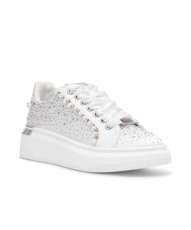 STEVE MADDEN GLORIES パールビジューレースアップスニーカー アイボリー