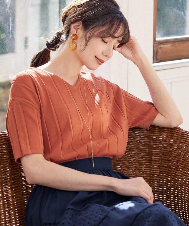 Tiaclasse 【洗える】プリーツ編みVネックニットトップス オレンジ