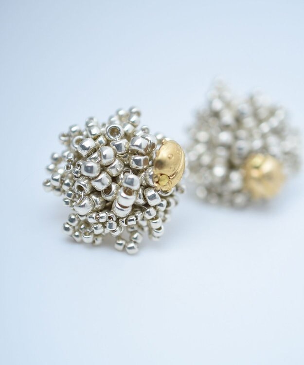 monshiro ドットプチ ピアス