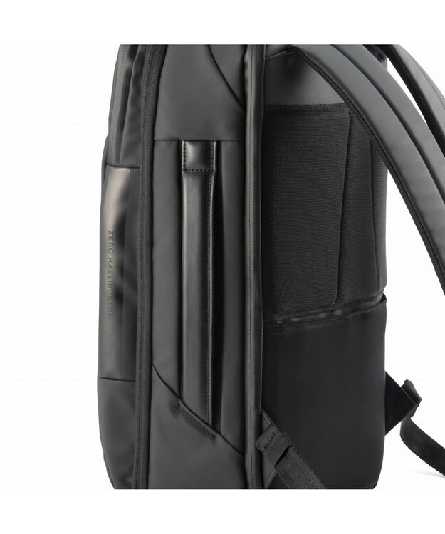 ZERO HALLIBURTON  ZFB2 ビジネスリュック A4サイズ 13.3インチPC収納 81544 ブラック