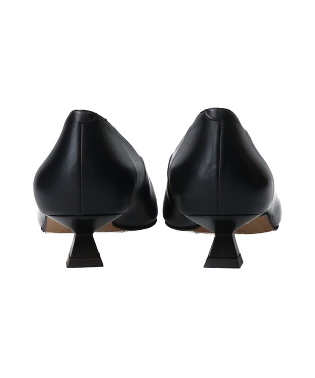 INTER-CHAUSSURES 【ANGEL ALARCON】ポインテッドトウオーナメントパンプス ブラック