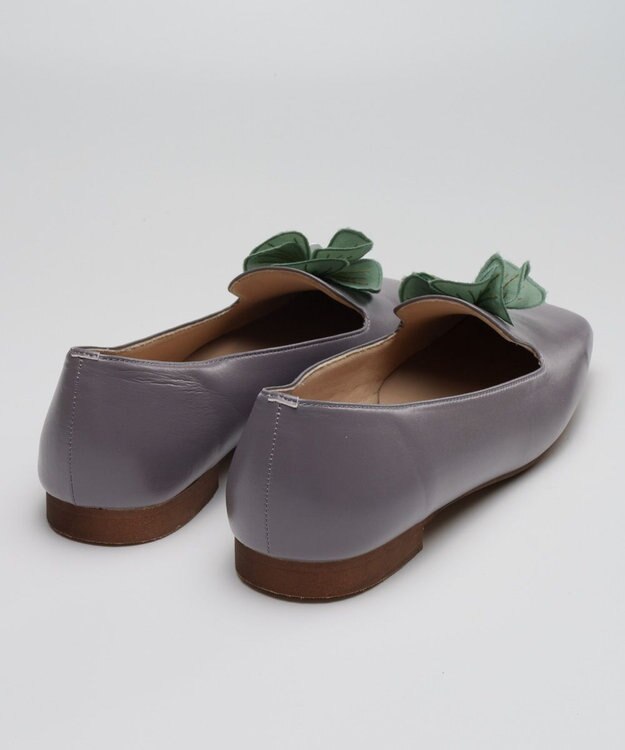 muuc 花刺繍モチーフのパンプス グレー