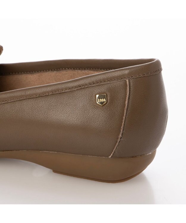 ing <ing>リラックスモカシンシューズ ダークオーク