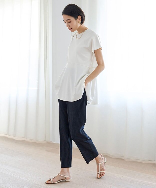 UNFILO L BEAUTY FORM ペプラムＴシャツ ホワイト