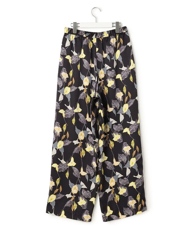 23区 【先行予約】カラーリリープリント ワイド パンツ ブラック系