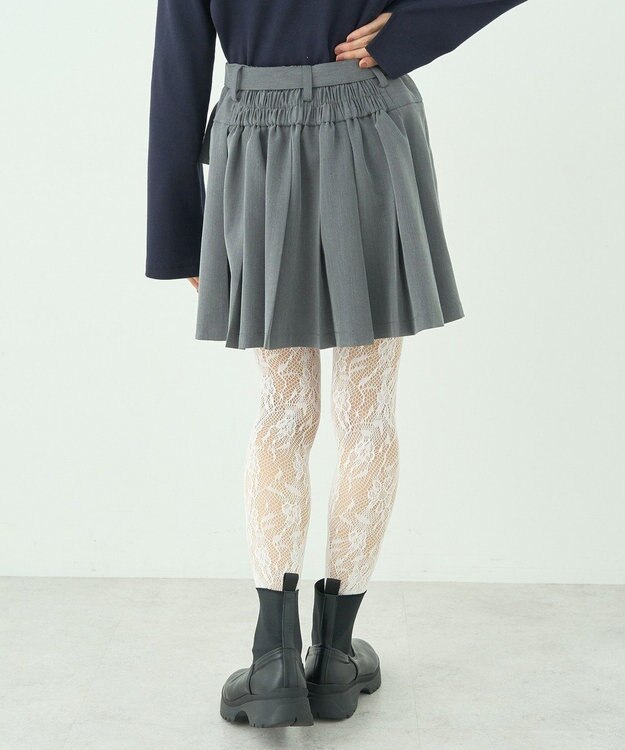 earth music&ecology ベルト付きプリーツミニスカート Gray