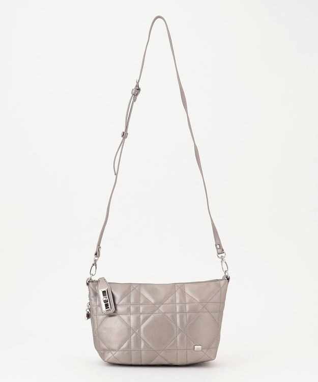 LA BAGAGERIE シープキルティング　2WAYショルダー ガンメタリック