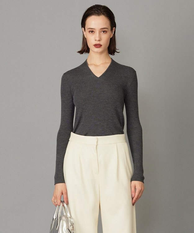 ICB 【洗える】エクストラファインメリノ Vネックプルオーバー ミディアムグレー系