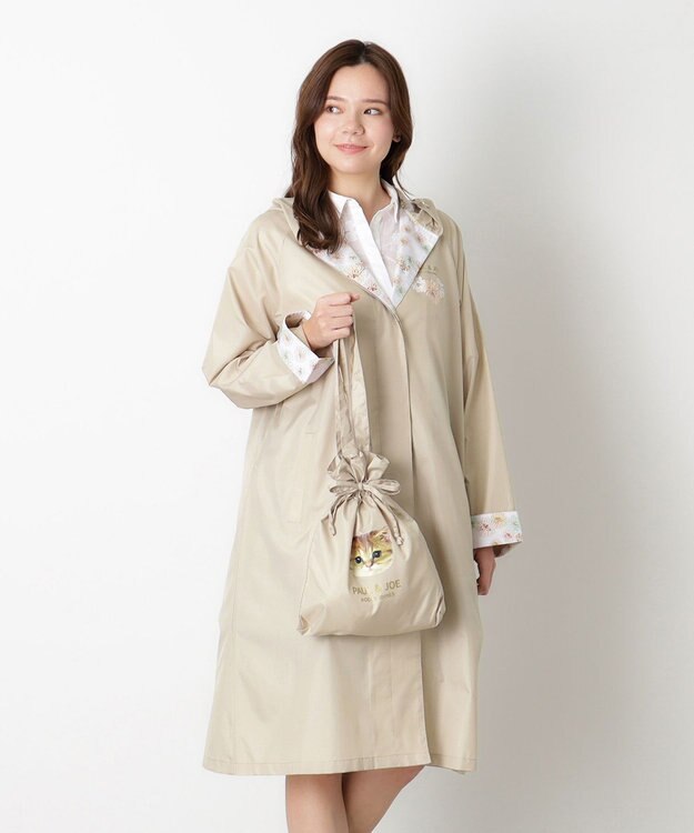 MOONBAT 【バッグ付】ポール & ジョー (PAUL & JOE　ACCESSOIRES) レインコート ポンジークリザンテーム ベージュ