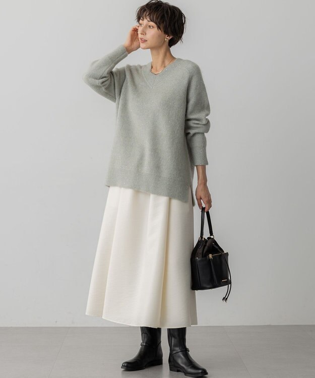 23区 モヘヤミックススパングル Vネック ニット ライトグリーン系