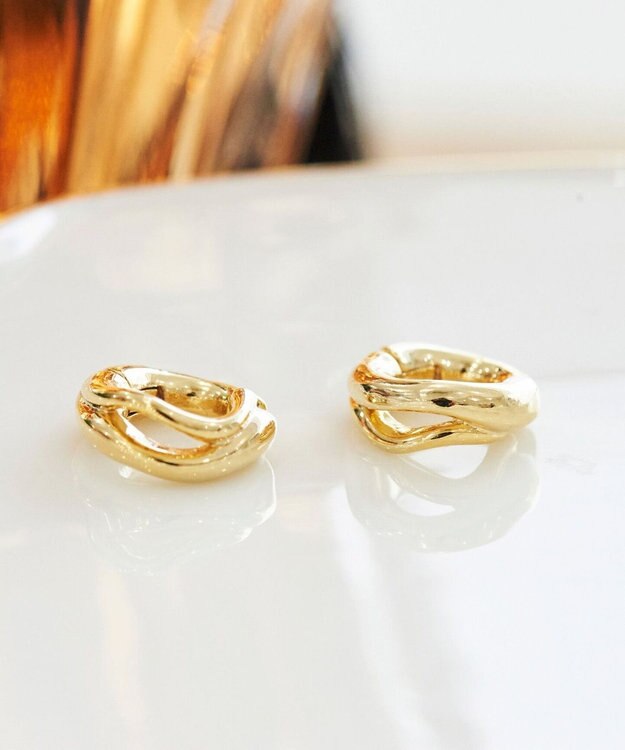 Phoebe ウェーブスナップイヤリング ゴールド ゴールド