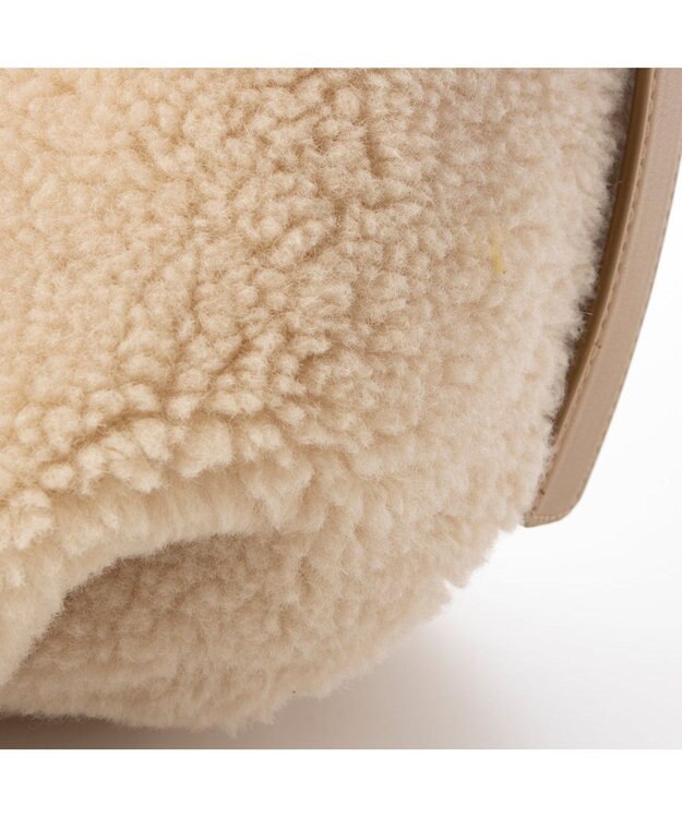 UNBILLION カシュカシュ cachecache / フリーハンドルボアショルダーバッグ アイボリー