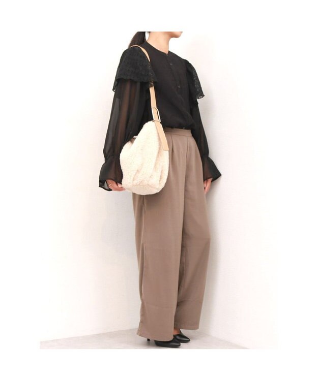 UNBILLION カシュカシュ cachecache / フリーハンドルボアショルダーバッグ アイボリー