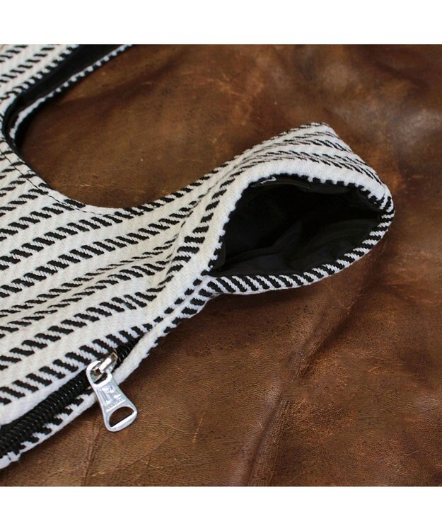 ROOTOTE 6462【直営店限定】LT.パールショルダーミニショッパー-A 01：ストライプブラック