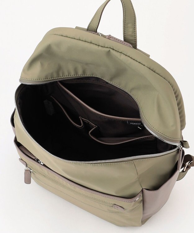 Y'SACCS 【ナイロンタフタ×リサイクルレザー】デイリーリュック カーキ