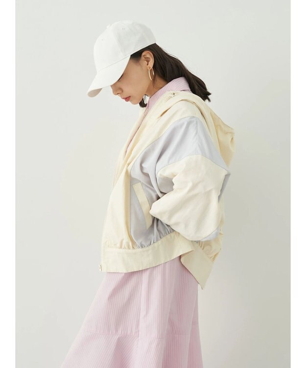 earth music&ecology コクーンギャザー切替ブルゾン Ivory