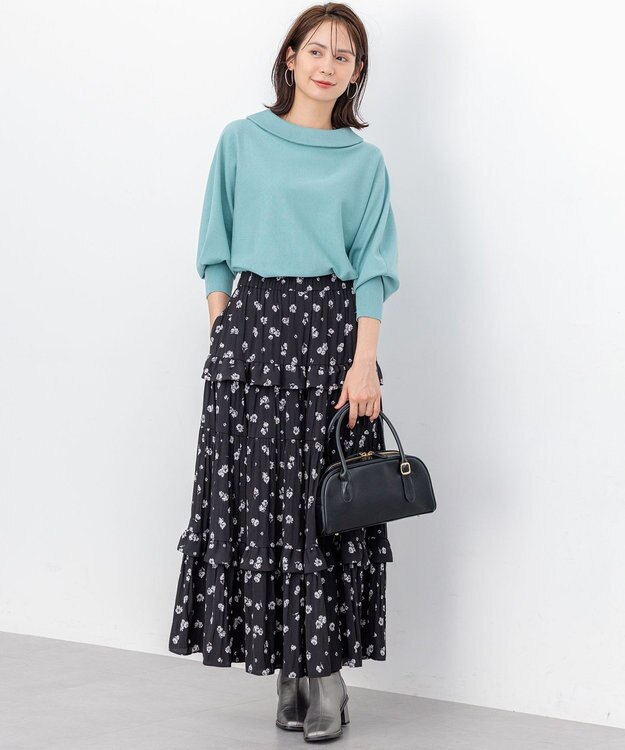 組曲 S 【加藤ローサさん着用 / 前後着用可】スムースストレッチロールネック ニット スモーキーグリーン系