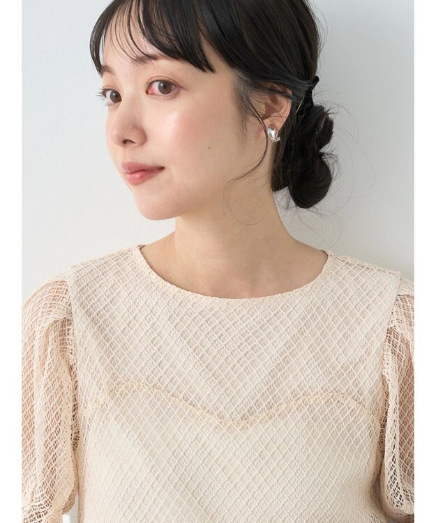 earth music&ecology 袖シアーレースプルオーバー Ivory