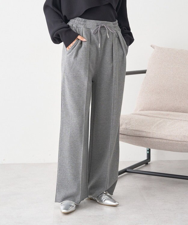 earth music&ecology センターシームタックスウェットパンツ Charcoal Gray