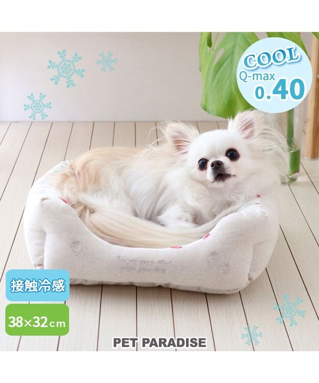 PET PARADISE 苺柄 四角型クール カドラーベッド（38cm） -